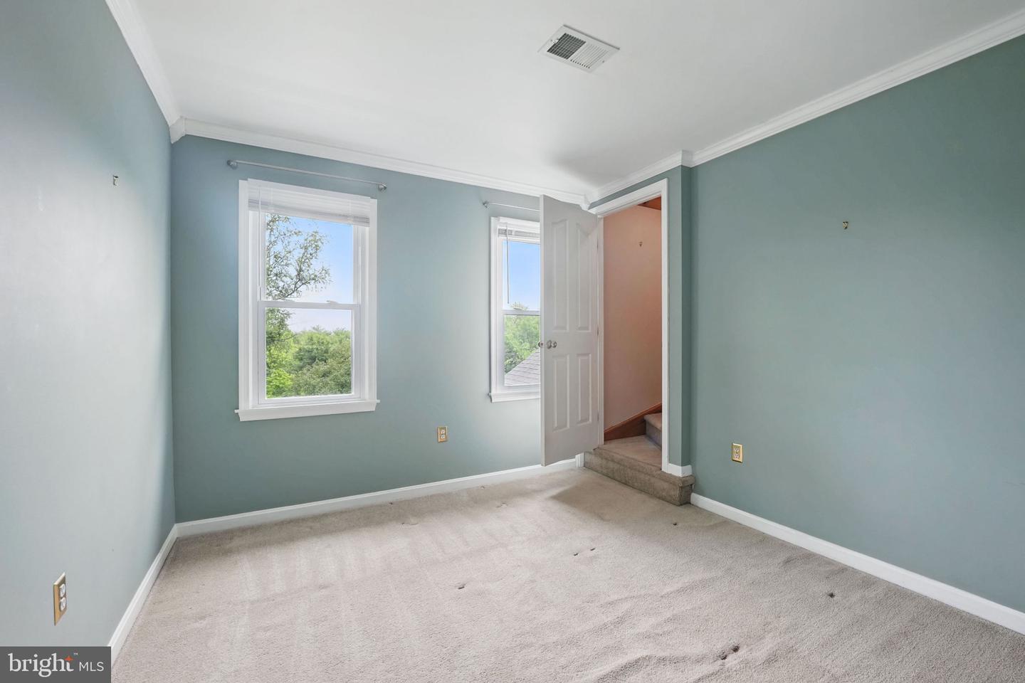 4009 GYPSUM HILL RD, HAYMARKET, Virginia 20169, 5 Bedrooms Bedrooms, ,2 BathroomsBathrooms,Residential,For sale,4009 GYPSUM HILL RD,VAPW2097560 MLS # VAPW2097560