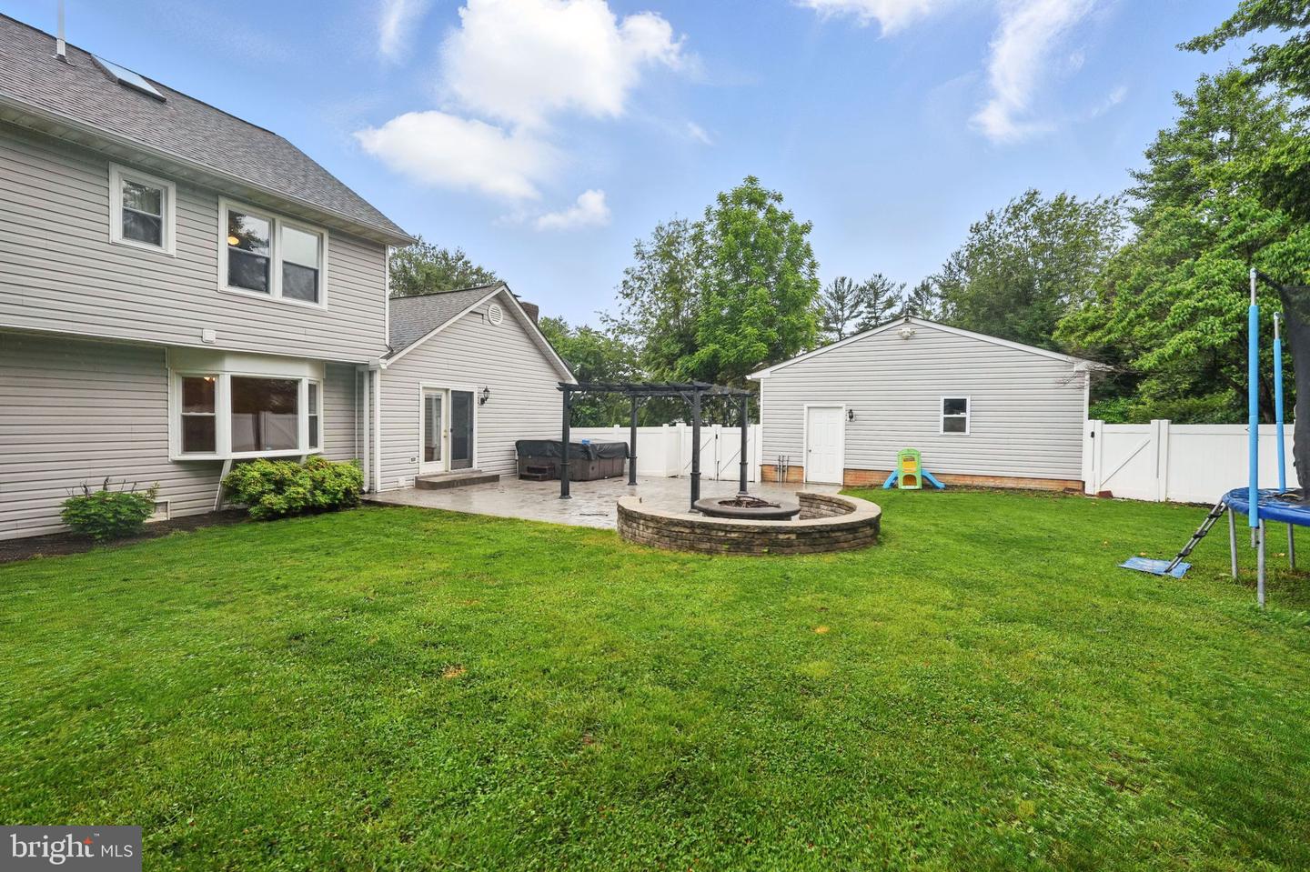 4009 GYPSUM HILL RD, HAYMARKET, Virginia 20169, 5 Bedrooms Bedrooms, ,2 BathroomsBathrooms,Residential,For sale,4009 GYPSUM HILL RD,VAPW2097560 MLS # VAPW2097560