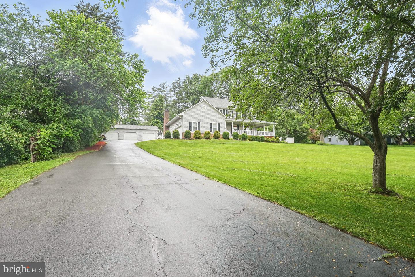4009 GYPSUM HILL RD, HAYMARKET, Virginia 20169, 5 Bedrooms Bedrooms, ,2 BathroomsBathrooms,Residential,For sale,4009 GYPSUM HILL RD,VAPW2097560 MLS # VAPW2097560