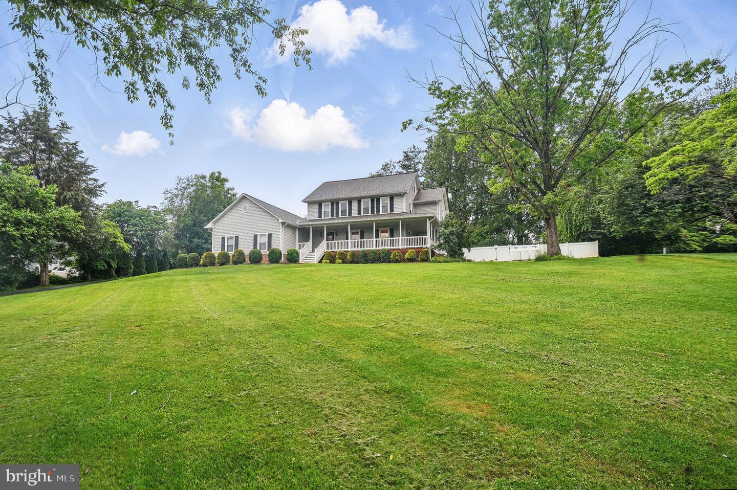 4009 GYPSUM HILL RD, HAYMARKET, Virginia 20169, 5 Bedrooms Bedrooms, ,2 BathroomsBathrooms,Residential,For sale,4009 GYPSUM HILL RD,VAPW2097560 MLS # VAPW2097560