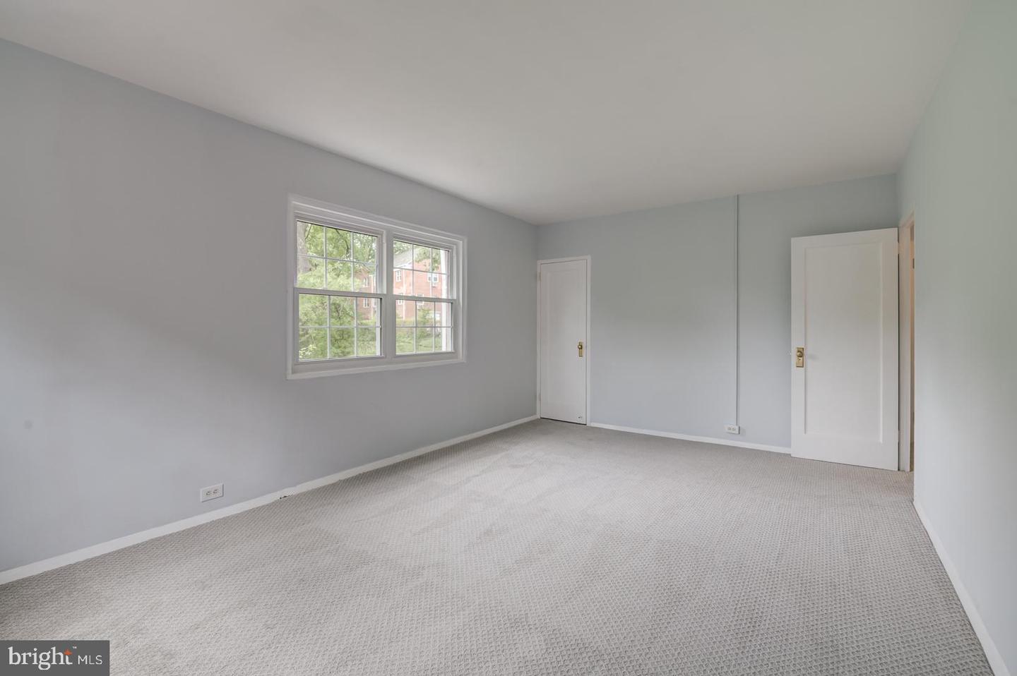 1628 MOUNT EAGLE PL, ALEXANDRIA, Virginia 22302, 3 Bedrooms Bedrooms, ,1 BathroomBathrooms,Residential,For sale,1628 MOUNT EAGLE PL,VAAX2046776 MLS # VAAX2046776