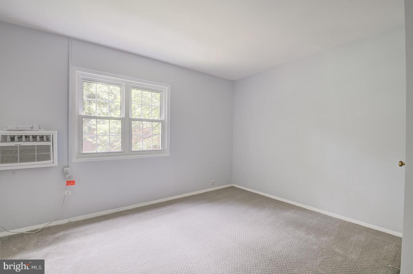 1628 MOUNT EAGLE PL, ALEXANDRIA, Virginia 22302, 3 Bedrooms Bedrooms, ,1 BathroomBathrooms,Residential,For sale,1628 MOUNT EAGLE PL,VAAX2046776 MLS # VAAX2046776