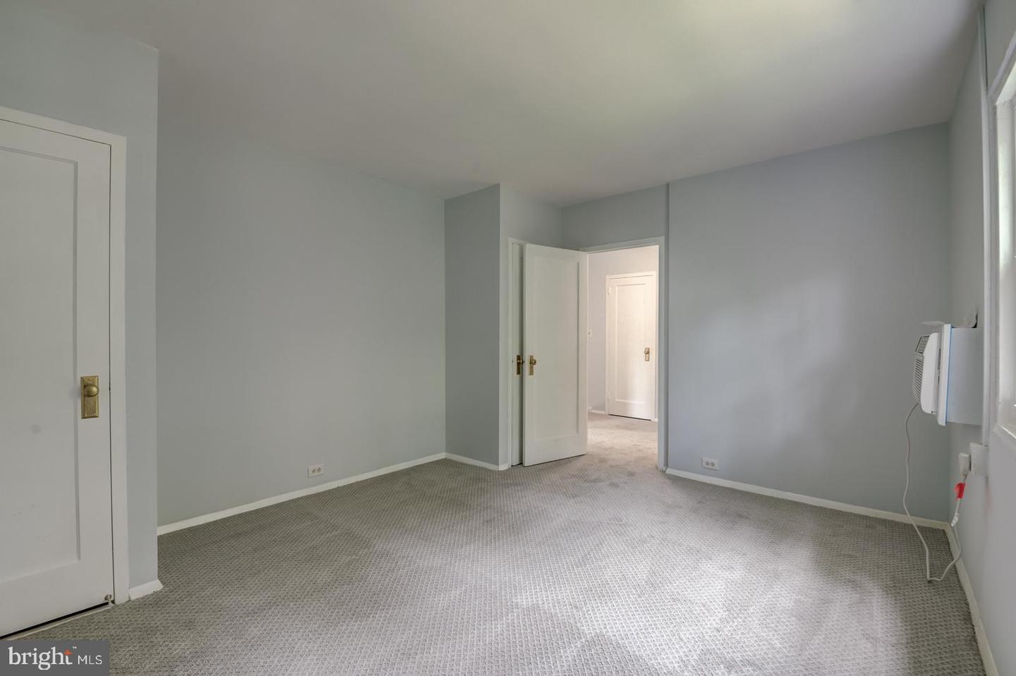 1628 MOUNT EAGLE PL, ALEXANDRIA, Virginia 22302, 3 Bedrooms Bedrooms, ,1 BathroomBathrooms,Residential,For sale,1628 MOUNT EAGLE PL,VAAX2046776 MLS # VAAX2046776