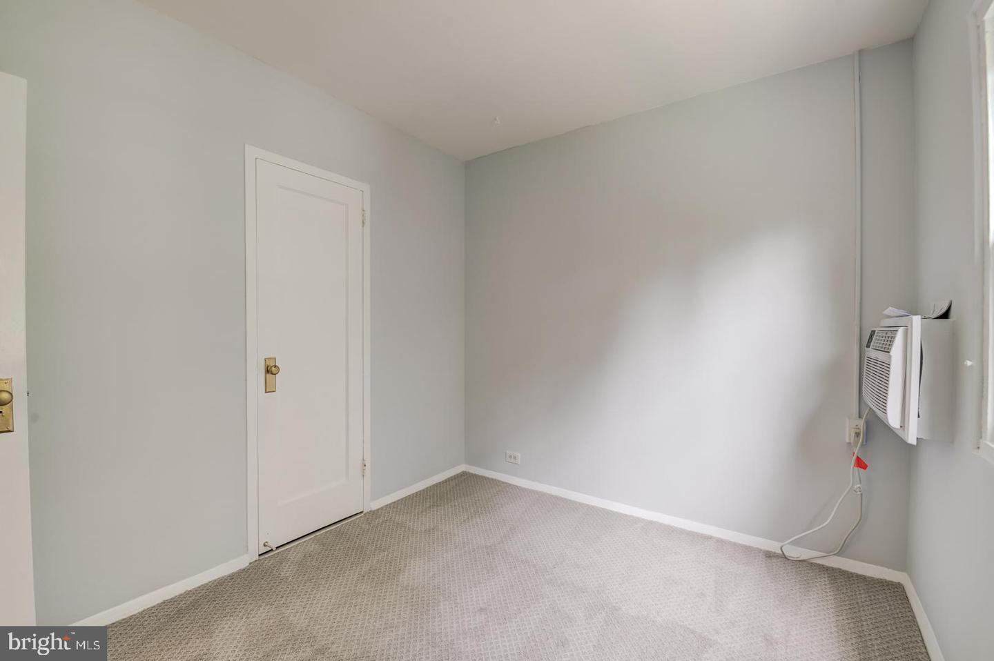 1628 MOUNT EAGLE PL, ALEXANDRIA, Virginia 22302, 3 Bedrooms Bedrooms, ,1 BathroomBathrooms,Residential,For sale,1628 MOUNT EAGLE PL,VAAX2046776 MLS # VAAX2046776