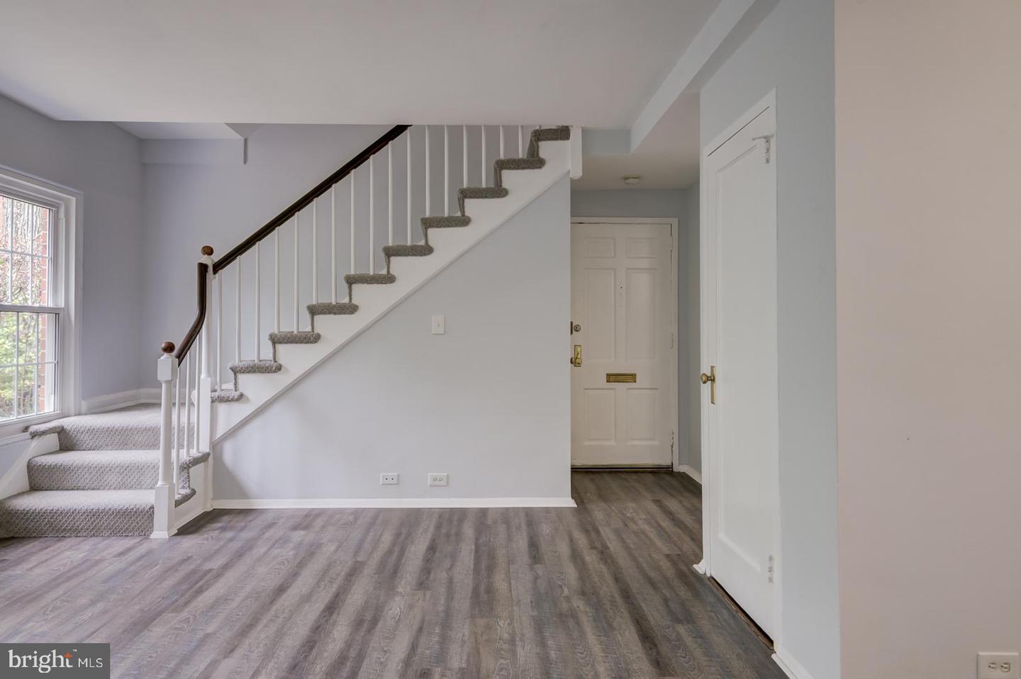 1628 MOUNT EAGLE PL, ALEXANDRIA, Virginia 22302, 3 Bedrooms Bedrooms, ,1 BathroomBathrooms,Residential,For sale,1628 MOUNT EAGLE PL,VAAX2046776 MLS # VAAX2046776
