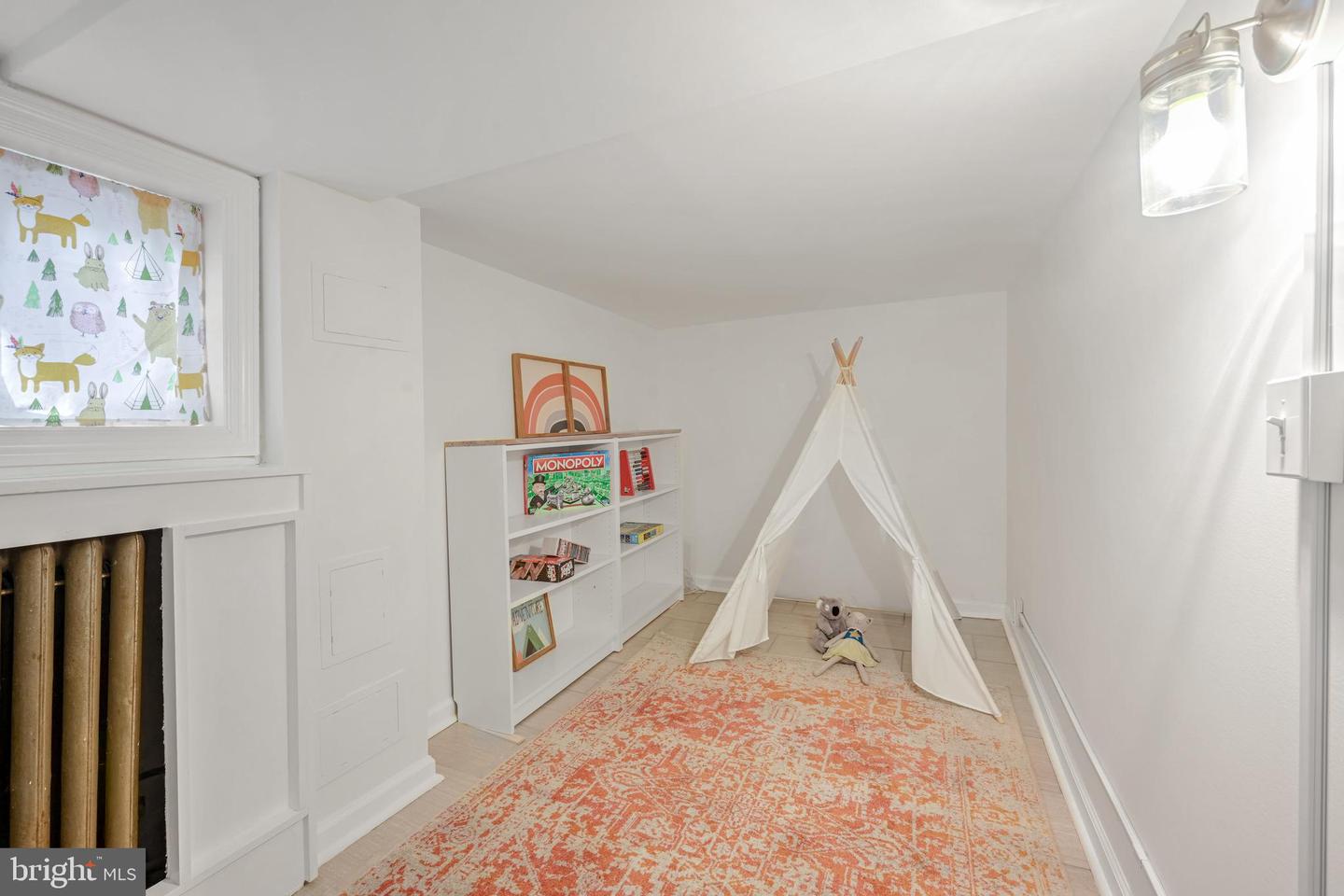 1264 OWEN PL NE, WASHINGTON, District Of Columbia 20002, 3 Bedrooms Bedrooms, ,2 BathroomsBathrooms,Residential,For sale,1264 OWEN PL NE,DCDC2206770 MLS # DCDC2206770