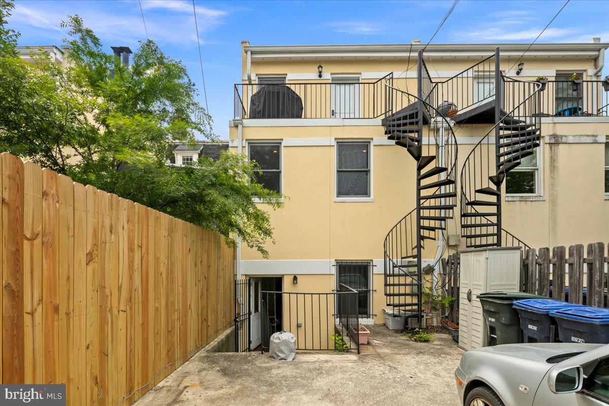 4215 8TH ST NW #1, WASHINGTON, District Of Columbia 20011, 2 Bedrooms Bedrooms, 2 Rooms Rooms,2 BathroomsBathrooms,Residential,For sale,4215 8TH ST NW #1,DCDC2206784 MLS # DCDC2206784
