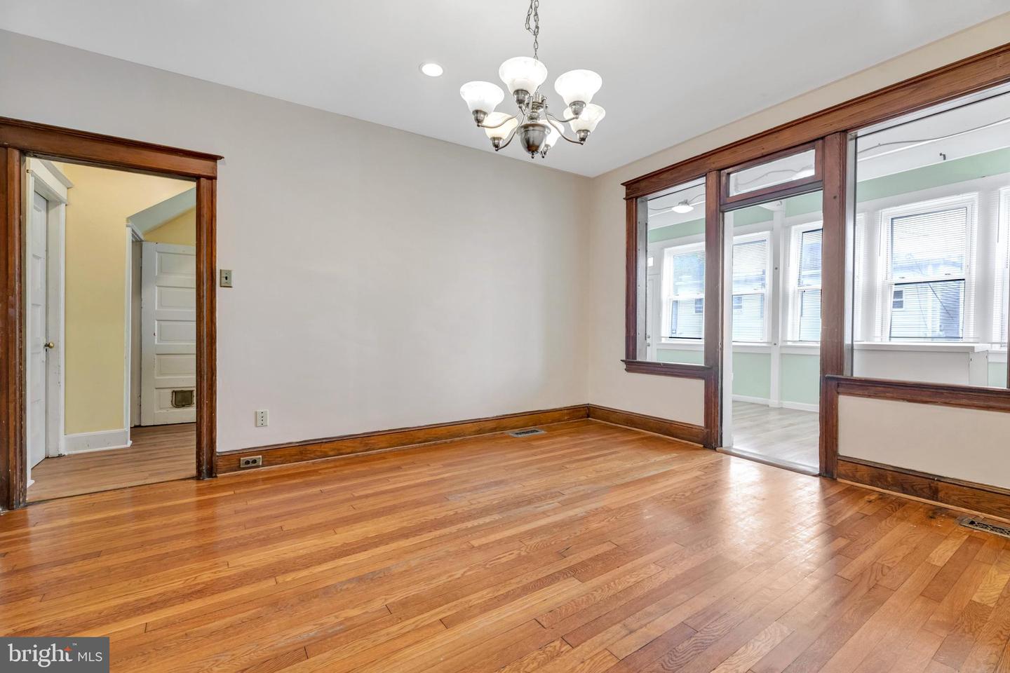 1403 ORREN ST NE, WASHINGTON, District Of Columbia 20002, 3 Bedrooms Bedrooms, ,2 BathroomsBathrooms,Residential,For sale,1403 ORREN ST NE,DCDC2206788 MLS # DCDC2206788