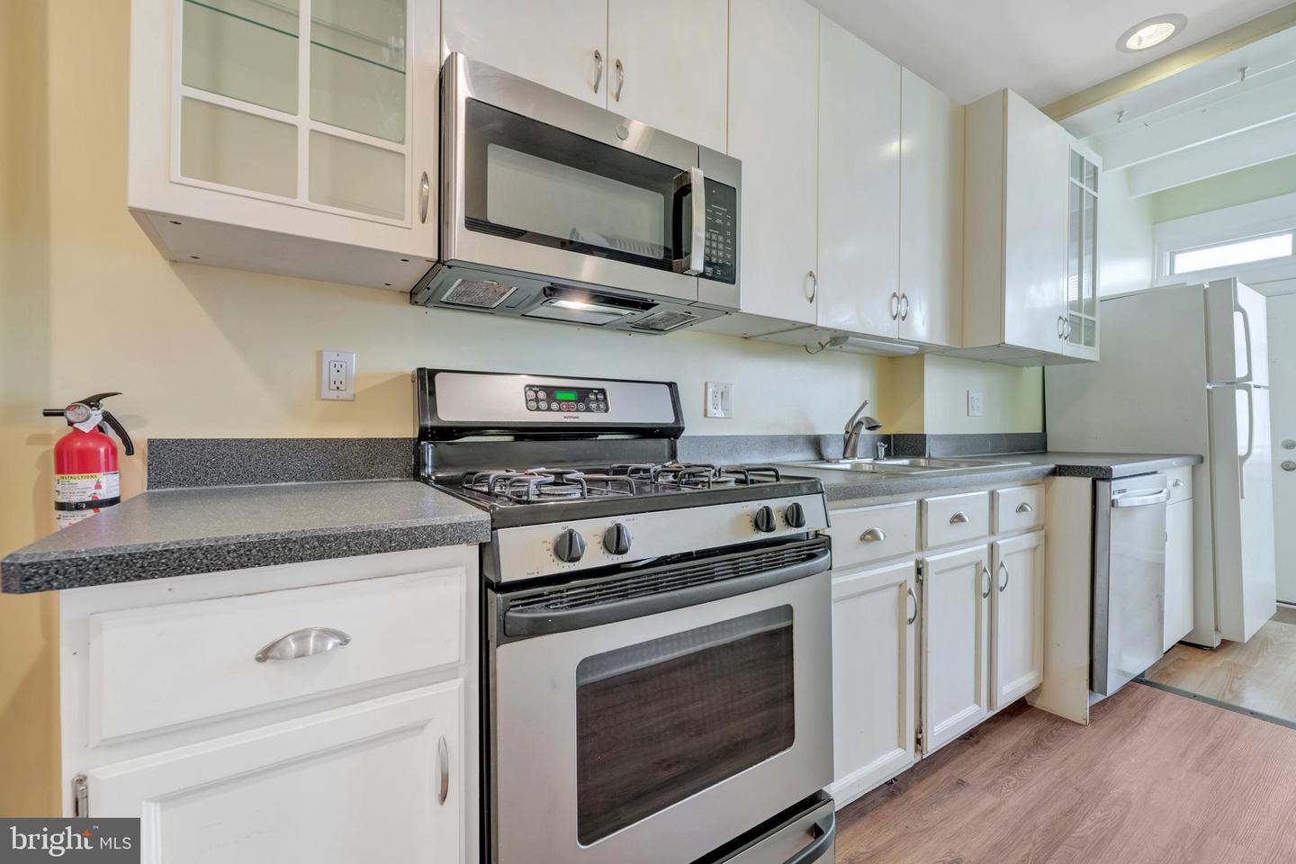 1403 ORREN ST NE, WASHINGTON, District Of Columbia 20002, 3 Bedrooms Bedrooms, ,2 BathroomsBathrooms,Residential,For sale,1403 ORREN ST NE,DCDC2206788 MLS # DCDC2206788