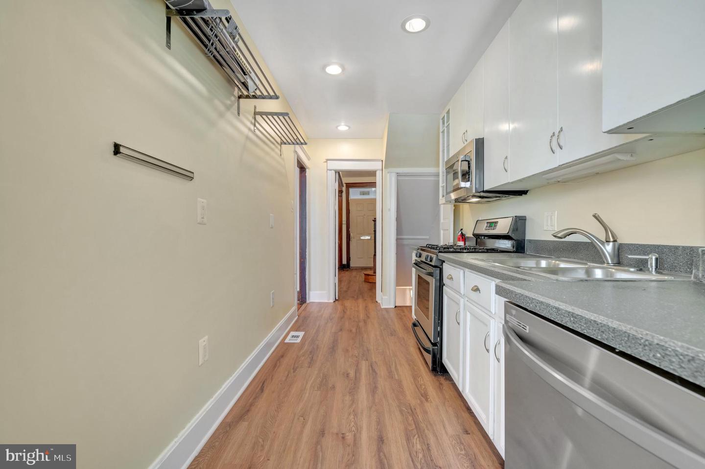 1403 ORREN ST NE, WASHINGTON, District Of Columbia 20002, 3 Bedrooms Bedrooms, ,2 BathroomsBathrooms,Residential,For sale,1403 ORREN ST NE,DCDC2206788 MLS # DCDC2206788