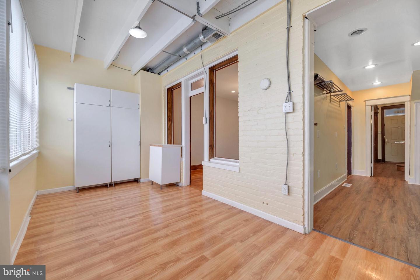 1403 ORREN ST NE, WASHINGTON, District Of Columbia 20002, 3 Bedrooms Bedrooms, ,2 BathroomsBathrooms,Residential,For sale,1403 ORREN ST NE,DCDC2206788 MLS # DCDC2206788