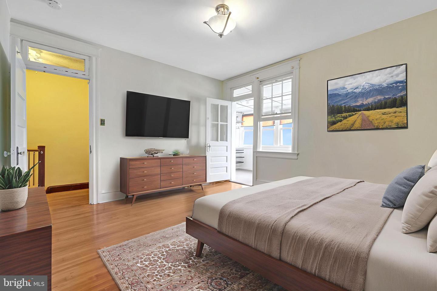 1403 ORREN ST NE, WASHINGTON, District Of Columbia 20002, 3 Bedrooms Bedrooms, ,2 BathroomsBathrooms,Residential,For sale,1403 ORREN ST NE,DCDC2206788 MLS # DCDC2206788