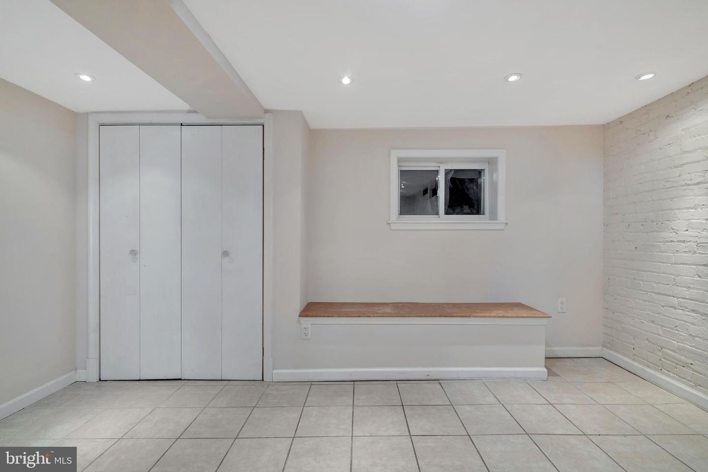 1403 ORREN ST NE, WASHINGTON, District Of Columbia 20002, 3 Bedrooms Bedrooms, ,2 BathroomsBathrooms,Residential,For sale,1403 ORREN ST NE,DCDC2206788 MLS # DCDC2206788