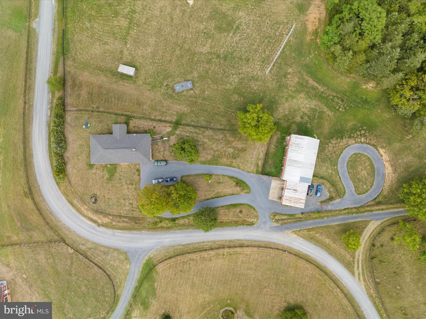 1572 SEVEN FOUNTAINS RD, FORT VALLEY, Virginia 22652, 3 Bedrooms Bedrooms, 5 Rooms Rooms,3 BathroomsBathrooms,Residential,For sale,1572 SEVEN FOUNTAINS RD,VASH2011760 MLS # VASH2011760