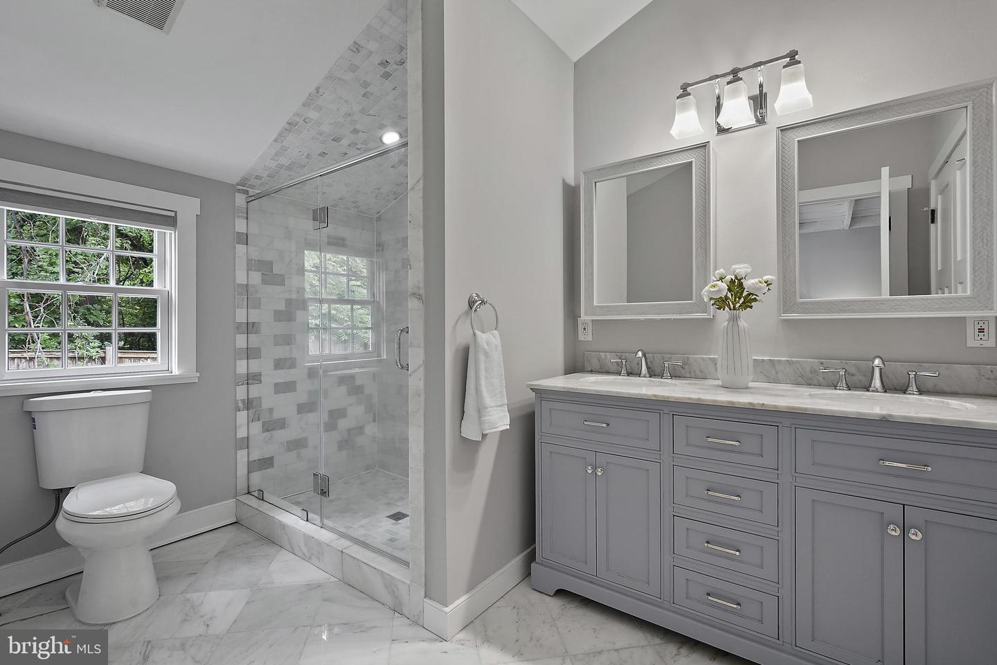 39913 THOMAS MILL RD, LEESBURG, Virginia 20175, 2 Bedrooms Bedrooms, ,3 BathroomsBathrooms,Residential,For sale,39913 THOMAS MILL RD,VALO2086306 MLS # VALO2086306