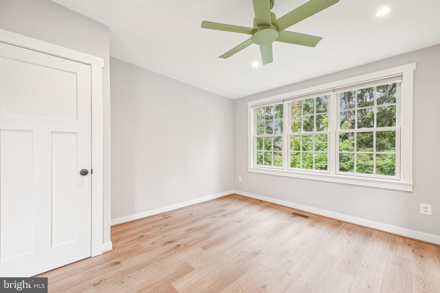 39913 THOMAS MILL RD, LEESBURG, Virginia 20175, 2 Bedrooms Bedrooms, ,3 BathroomsBathrooms,Residential,For sale,39913 THOMAS MILL RD,VALO2086306 MLS # VALO2086306
