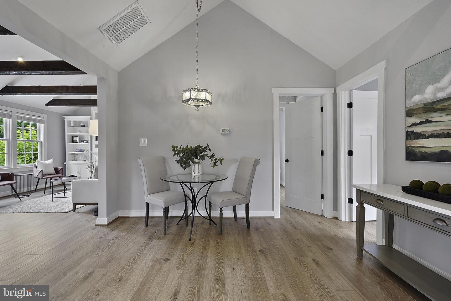 39913 THOMAS MILL RD, LEESBURG, Virginia 20175, 2 Bedrooms Bedrooms, ,3 BathroomsBathrooms,Residential,For sale,39913 THOMAS MILL RD,VALO2086306 MLS # VALO2086306