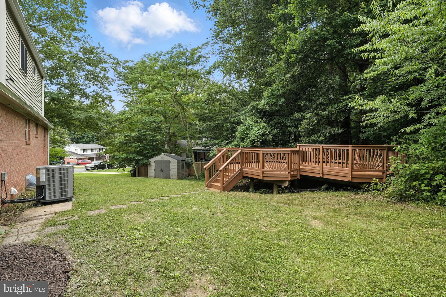 6910 BARNACK DR, SPRINGFIELD, Virginia 22152, 5 Bedrooms Bedrooms, ,3 BathroomsBathrooms,Residential,For sale,6910 BARNACK DR,VAFX2223144 MLS # VAFX2223144