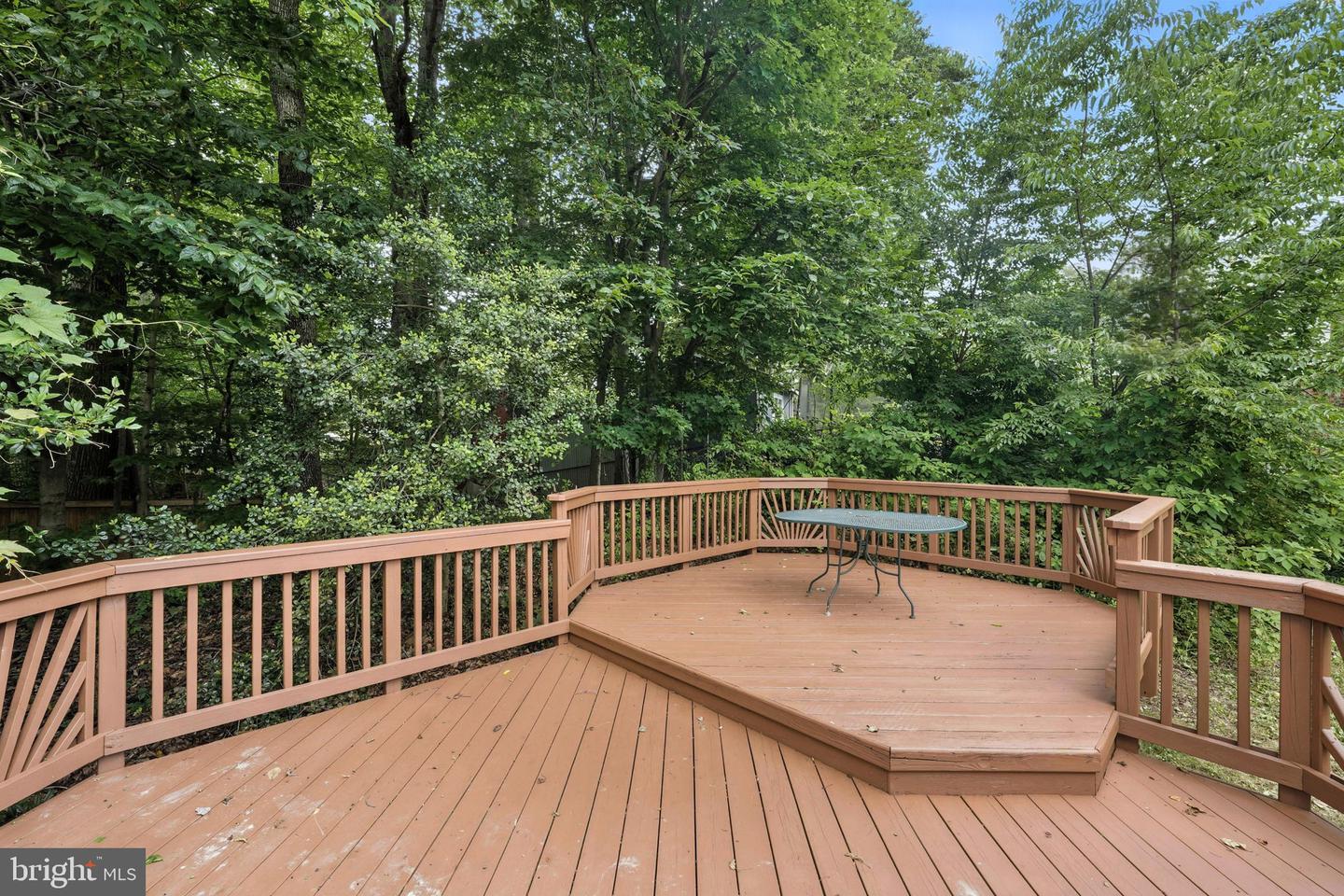 6910 BARNACK DR, SPRINGFIELD, Virginia 22152, 5 Bedrooms Bedrooms, ,3 BathroomsBathrooms,Residential,For sale,6910 BARNACK DR,VAFX2223144 MLS # VAFX2223144