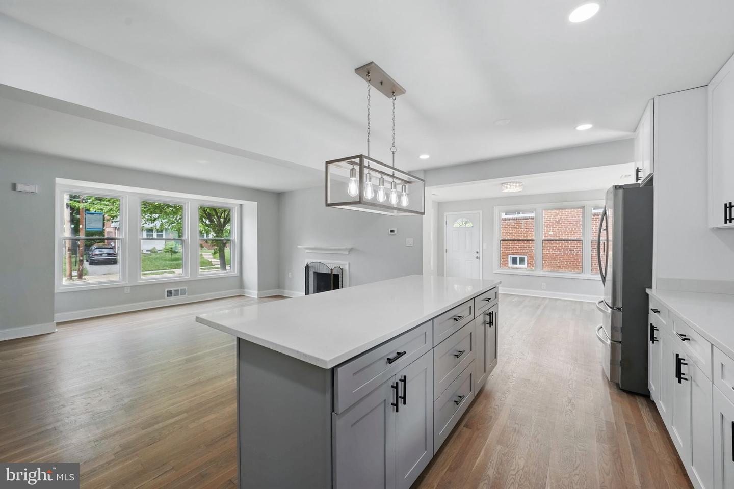 505 N NAYLOR ST, ALEXANDRIA, Virginia 22304, 5 Bedrooms Bedrooms, ,3 BathroomsBathrooms,Residential,For sale,505 N NAYLOR ST,VAAX2042964 MLS # VAAX2042964