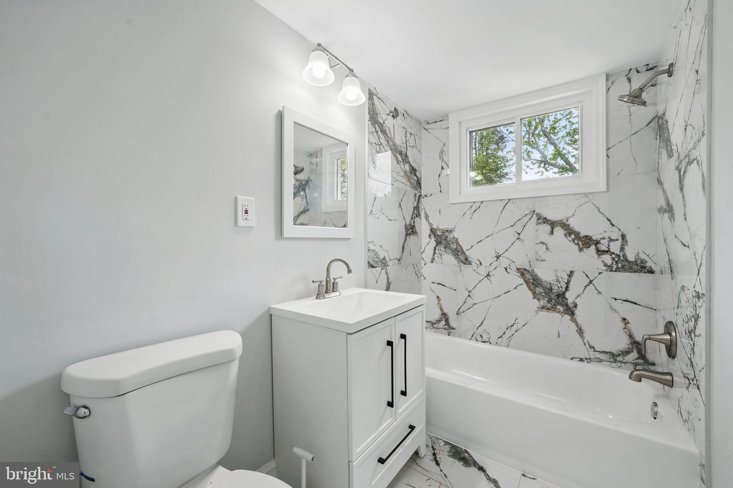 505 N NAYLOR ST, ALEXANDRIA, Virginia 22304, 5 Bedrooms Bedrooms, ,3 BathroomsBathrooms,Residential,For sale,505 N NAYLOR ST,VAAX2042964 MLS # VAAX2042964
