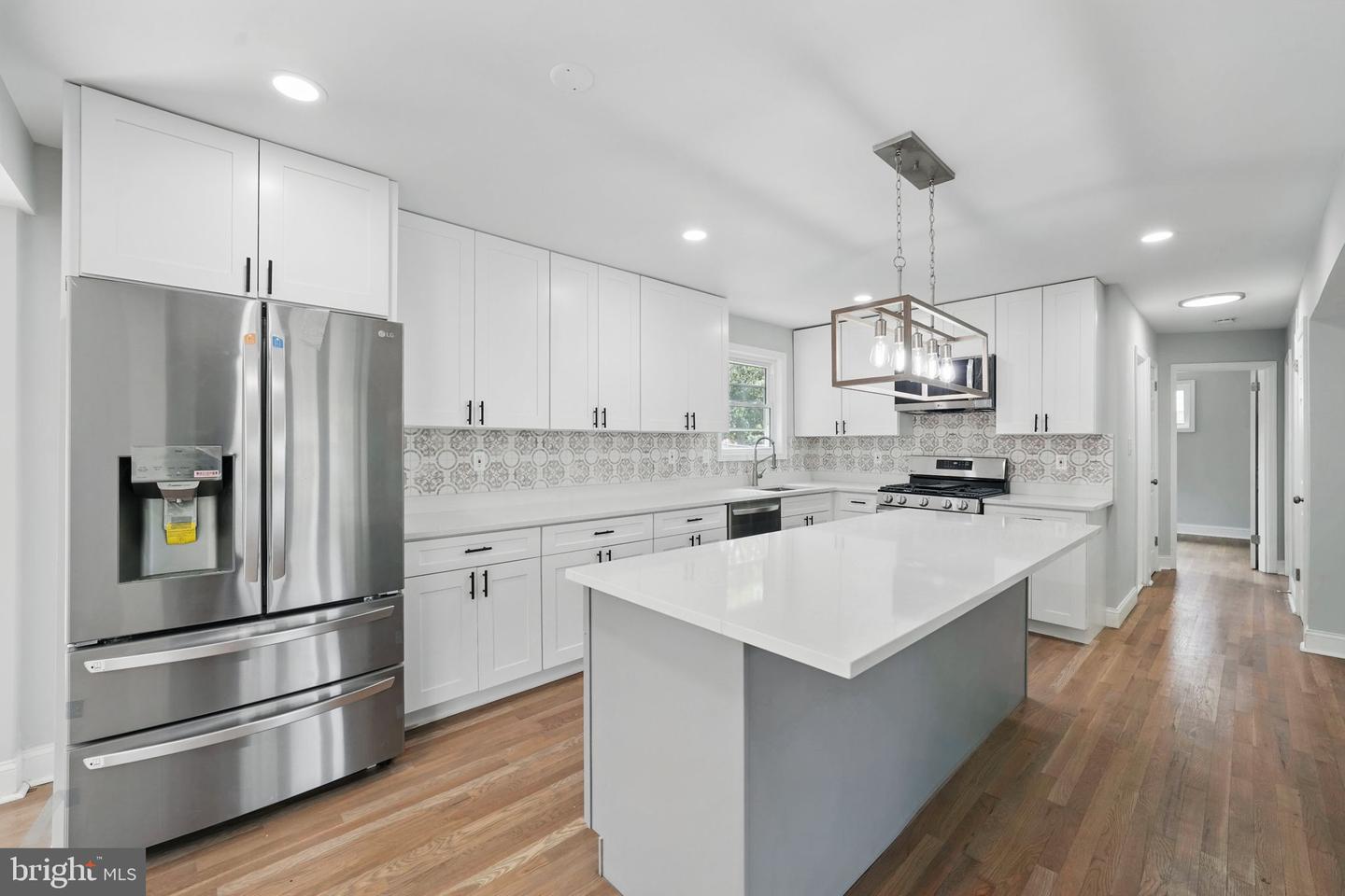 505 N NAYLOR ST, ALEXANDRIA, Virginia 22304, 5 Bedrooms Bedrooms, ,3 BathroomsBathrooms,Residential,For sale,505 N NAYLOR ST,VAAX2042964 MLS # VAAX2042964