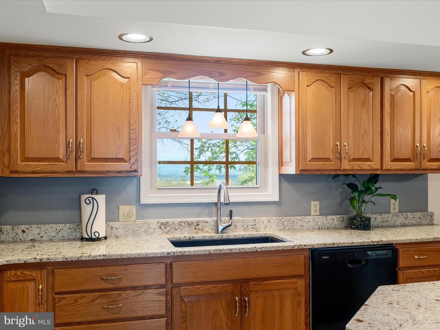 5409 SMITH CREEK RD, NEW MARKET, Virginia 22844, 3 Bedrooms Bedrooms, ,2 BathroomsBathrooms,Residential,For sale,5409 SMITH CREEK RD,VASH2011024 MLS # VASH2011024