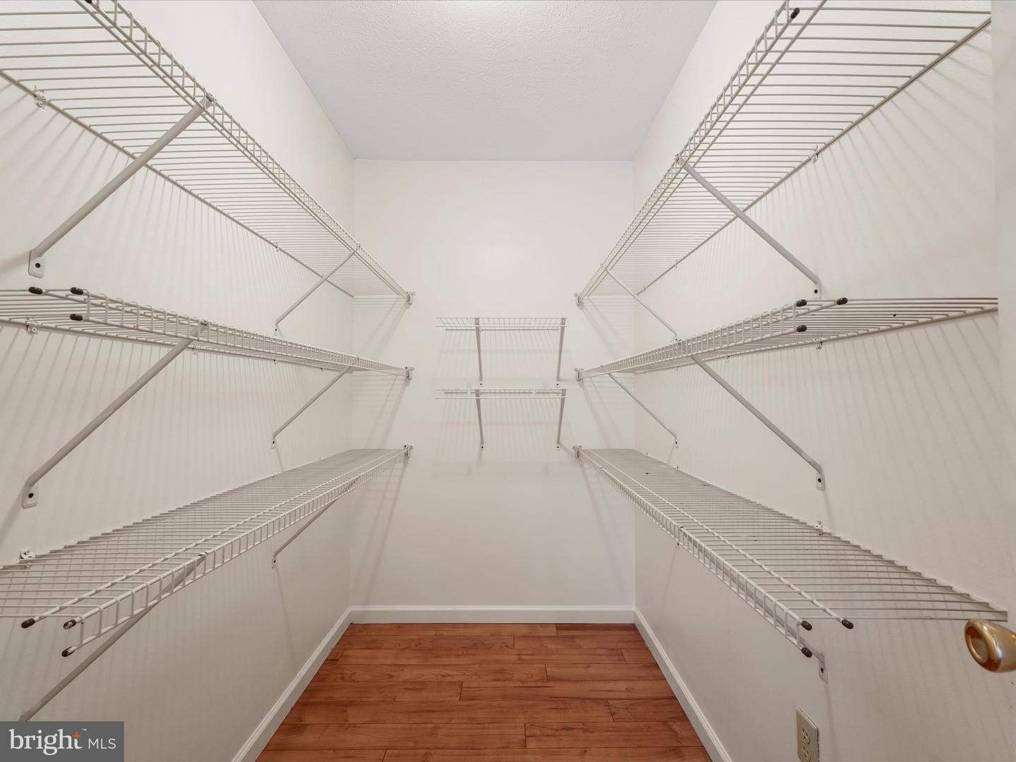 5409 SMITH CREEK RD, NEW MARKET, Virginia 22844, 3 Bedrooms Bedrooms, ,2 BathroomsBathrooms,Residential,For sale,5409 SMITH CREEK RD,VASH2011024 MLS # VASH2011024