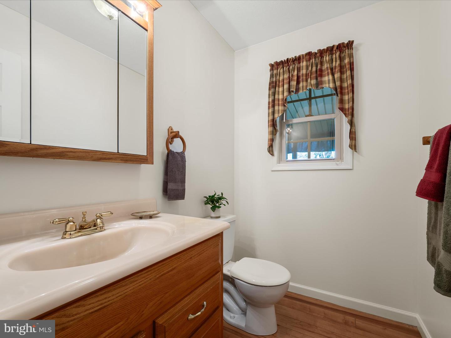 5409 SMITH CREEK RD, NEW MARKET, Virginia 22844, 3 Bedrooms Bedrooms, ,2 BathroomsBathrooms,Residential,For sale,5409 SMITH CREEK RD,VASH2011024 MLS # VASH2011024