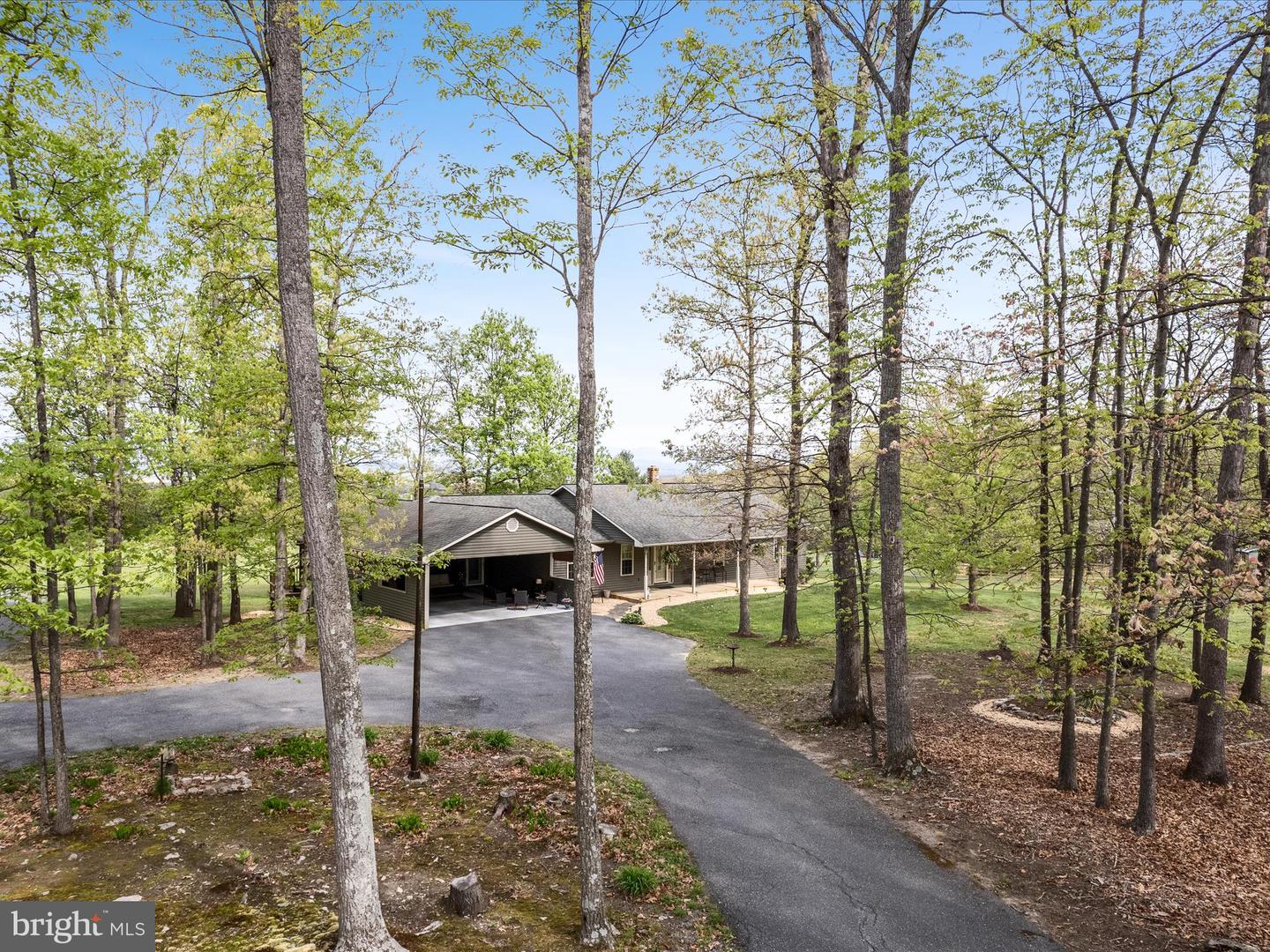 5409 SMITH CREEK RD, NEW MARKET, Virginia 22844, 3 Bedrooms Bedrooms, ,2 BathroomsBathrooms,Residential,For sale,5409 SMITH CREEK RD,VASH2011024 MLS # VASH2011024
