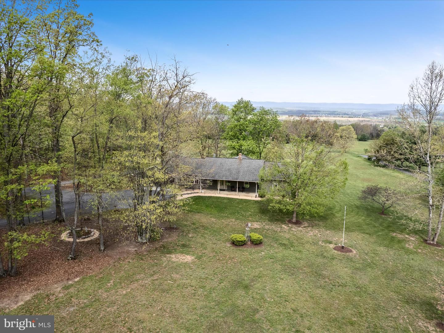 5409 SMITH CREEK RD, NEW MARKET, Virginia 22844, 3 Bedrooms Bedrooms, ,2 BathroomsBathrooms,Residential,For sale,5409 SMITH CREEK RD,VASH2011024 MLS # VASH2011024