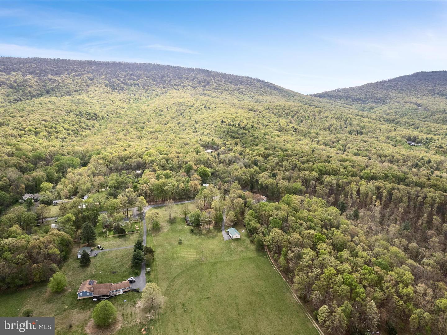 5409 SMITH CREEK RD, NEW MARKET, Virginia 22844, 3 Bedrooms Bedrooms, ,2 BathroomsBathrooms,Residential,For sale,5409 SMITH CREEK RD,VASH2011024 MLS # VASH2011024