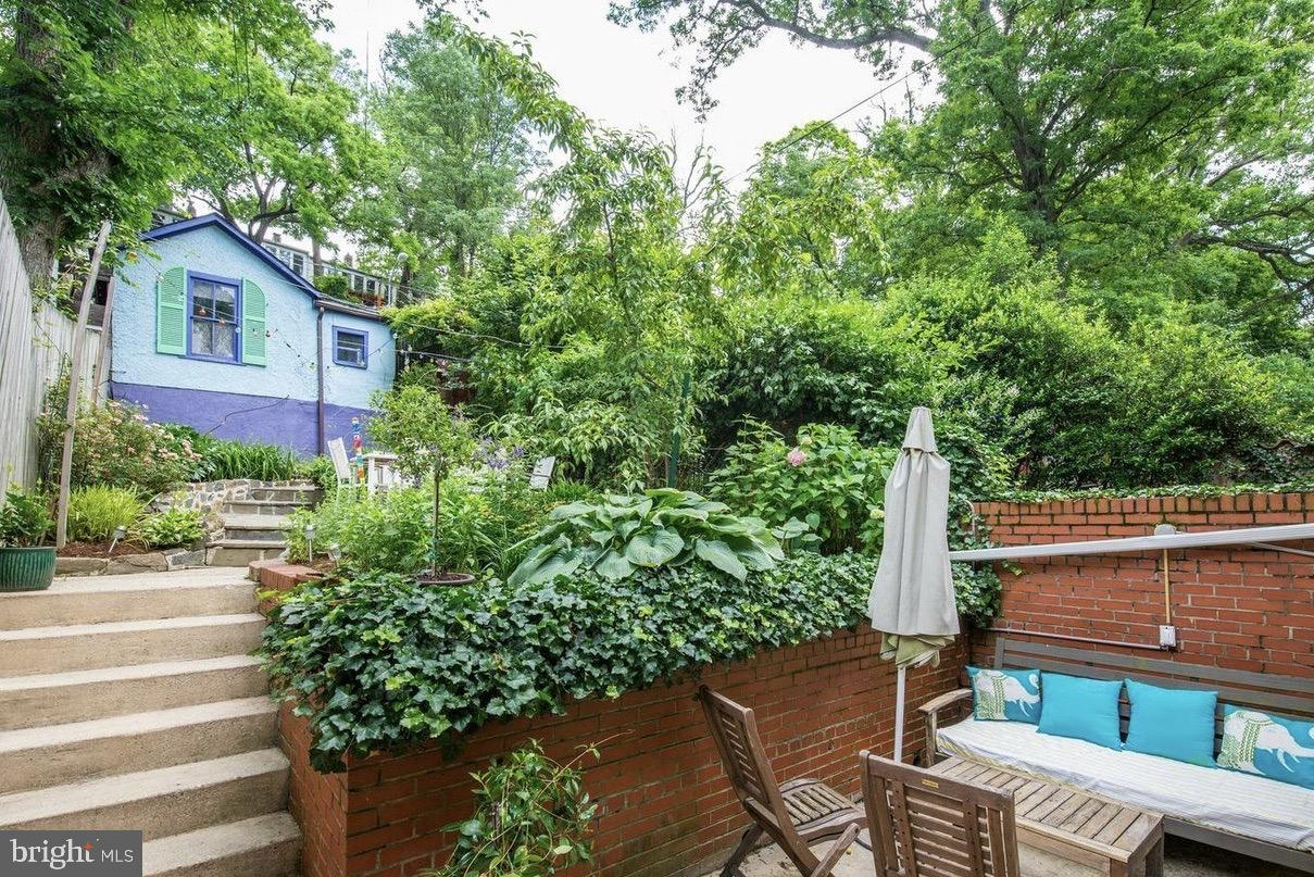 2033 PARK RD NW, WASHINGTON, District Of Columbia 20010, 5 Bedrooms Bedrooms, ,3 BathroomsBathrooms,Residential,For sale,2033 PARK RD NW,DCDC2193756 MLS # DCDC2193756