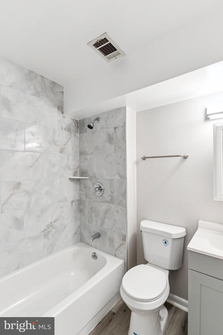 4647 6TH ST SE, WASHINGTON, District Of Columbia 20032, 4 Bedrooms Bedrooms, ,2 BathroomsBathrooms,Residential,For sale,4647 6TH ST SE,DCDC2193930 MLS # DCDC2193930