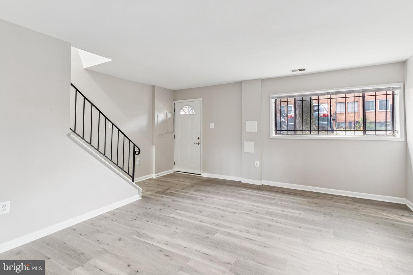 4647 6TH ST SE, WASHINGTON, District Of Columbia 20032, 4 Bedrooms Bedrooms, ,2 BathroomsBathrooms,Residential,For sale,4647 6TH ST SE,DCDC2193930 MLS # DCDC2193930