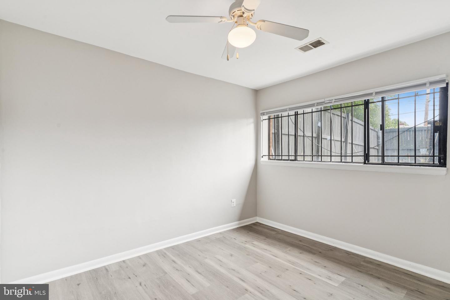 4647 6TH ST SE, WASHINGTON, District Of Columbia 20032, 4 Bedrooms Bedrooms, ,2 BathroomsBathrooms,Residential,For sale,4647 6TH ST SE,DCDC2193930 MLS # DCDC2193930