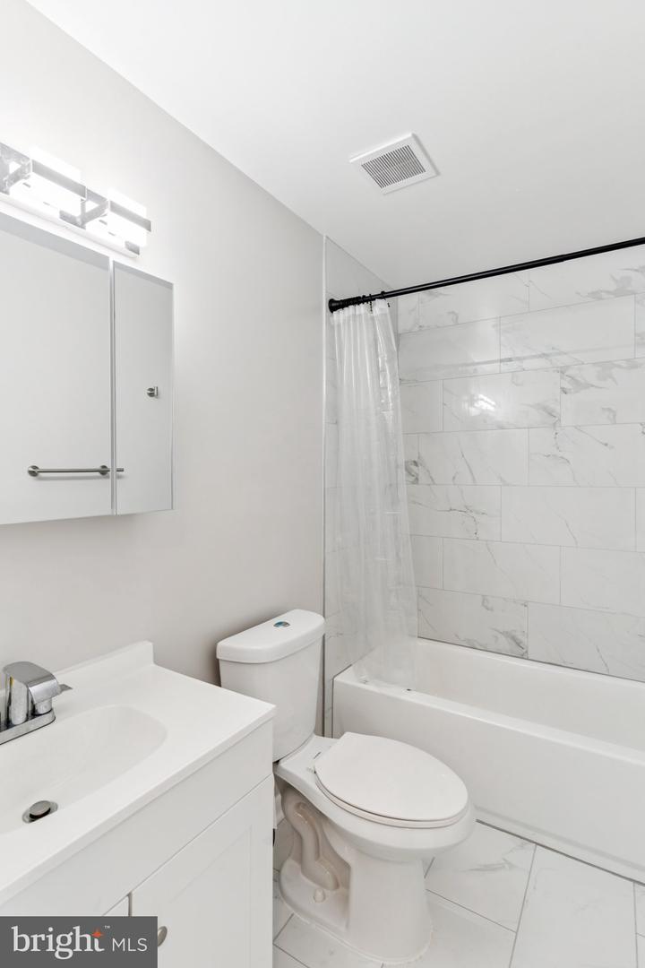 4647 6TH ST SE, WASHINGTON, District Of Columbia 20032, 4 Bedrooms Bedrooms, ,2 BathroomsBathrooms,Residential,For sale,4647 6TH ST SE,DCDC2193930 MLS # DCDC2193930