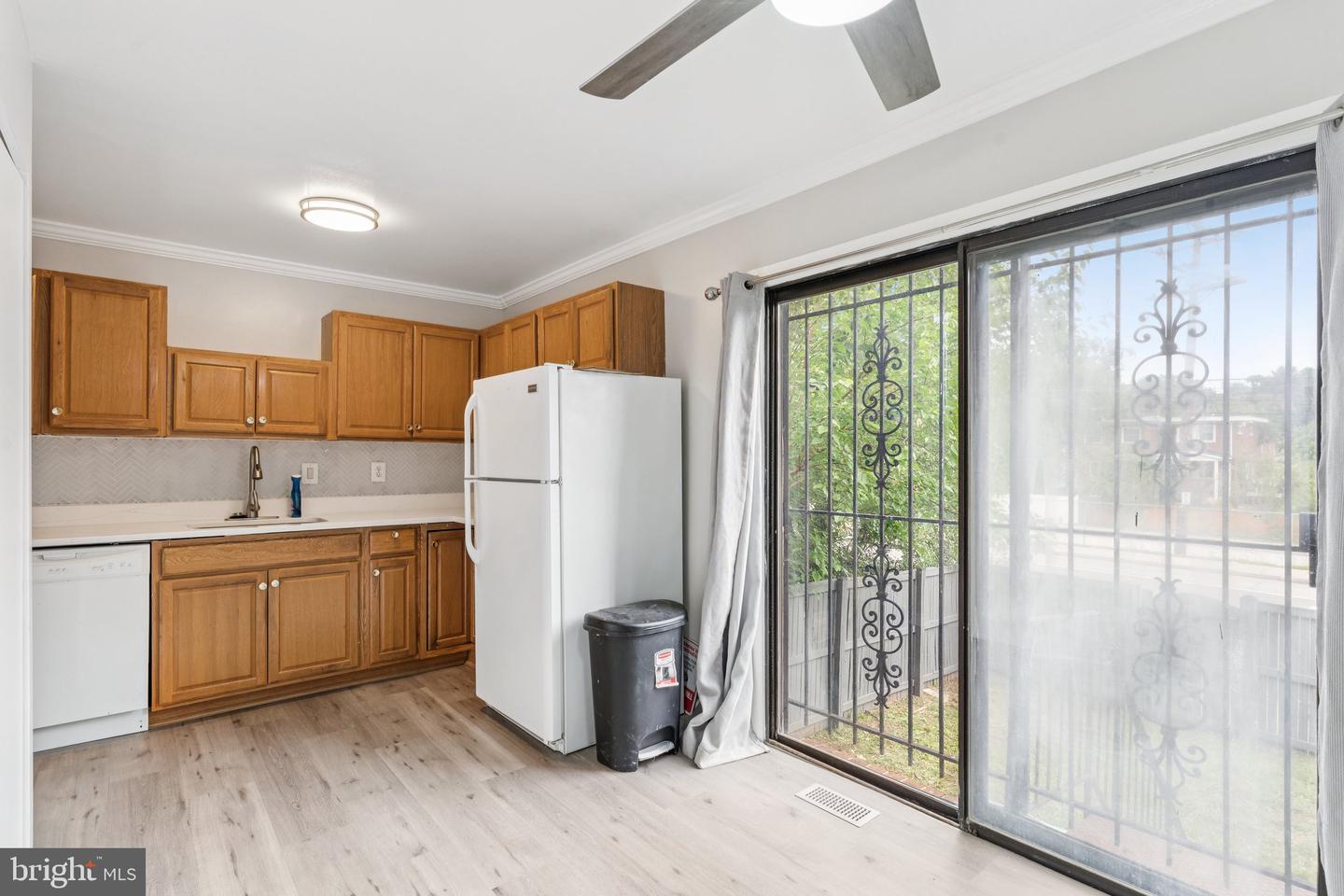 4647 6TH ST SE, WASHINGTON, District Of Columbia 20032, 4 Bedrooms Bedrooms, ,2 BathroomsBathrooms,Residential,For sale,4647 6TH ST SE,DCDC2193930 MLS # DCDC2193930