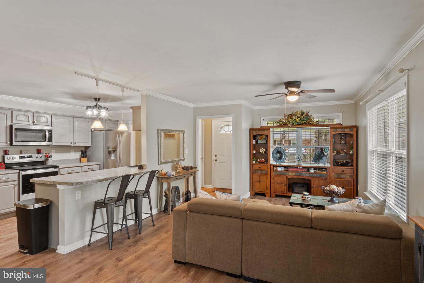 18 2ND ST, COLONIAL BEACH, Virginia 22443, 4 Bedrooms Bedrooms, ,2 BathroomsBathrooms,Residential,For sale,18 2ND ST,VAWE2008636 MLS # VAWE2008636