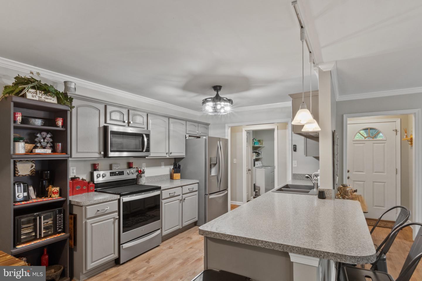 18 2ND ST, COLONIAL BEACH, Virginia 22443, 4 Bedrooms Bedrooms, ,2 BathroomsBathrooms,Residential,For sale,18 2ND ST,VAWE2008636 MLS # VAWE2008636