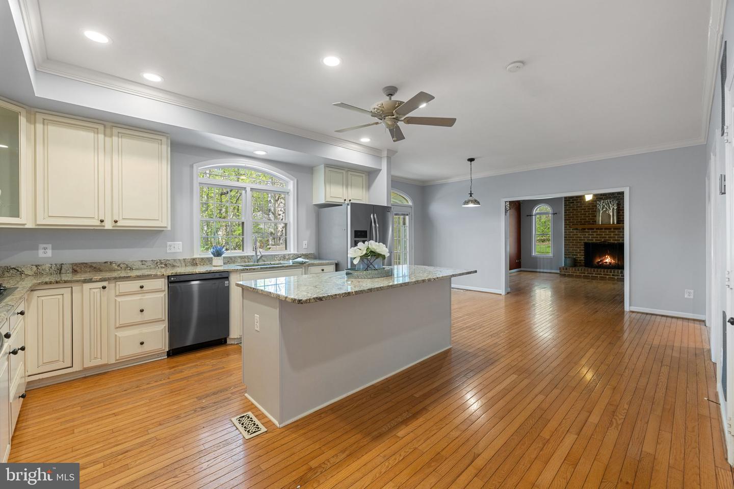 6558 STONERIDGE CT, WARRENTON, Virginia 20187, 5 Bedrooms Bedrooms, ,3 BathroomsBathrooms,Residential,For sale,6558 STONERIDGE CT,VAFQ2016210 MLS # VAFQ2016210
