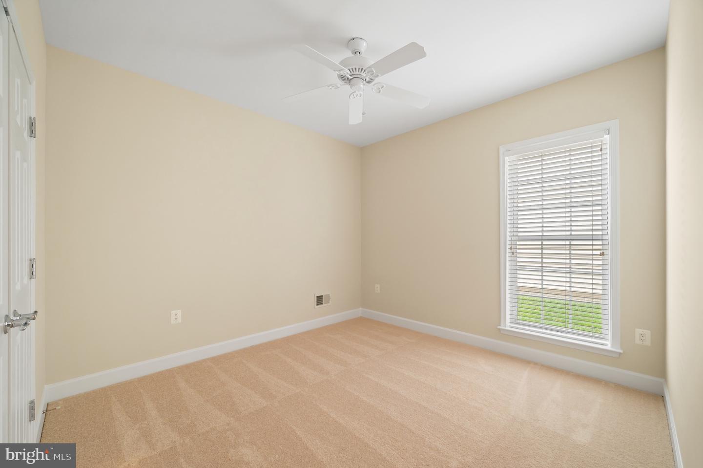 20449 ROSSES POINT CT, ASHBURN, Virginia 20147, 3 Bedrooms Bedrooms, ,3 BathroomsBathrooms,Residential,For sale,20449 ROSSES POINT CT,VALO2094378 MLS # VALO2094378