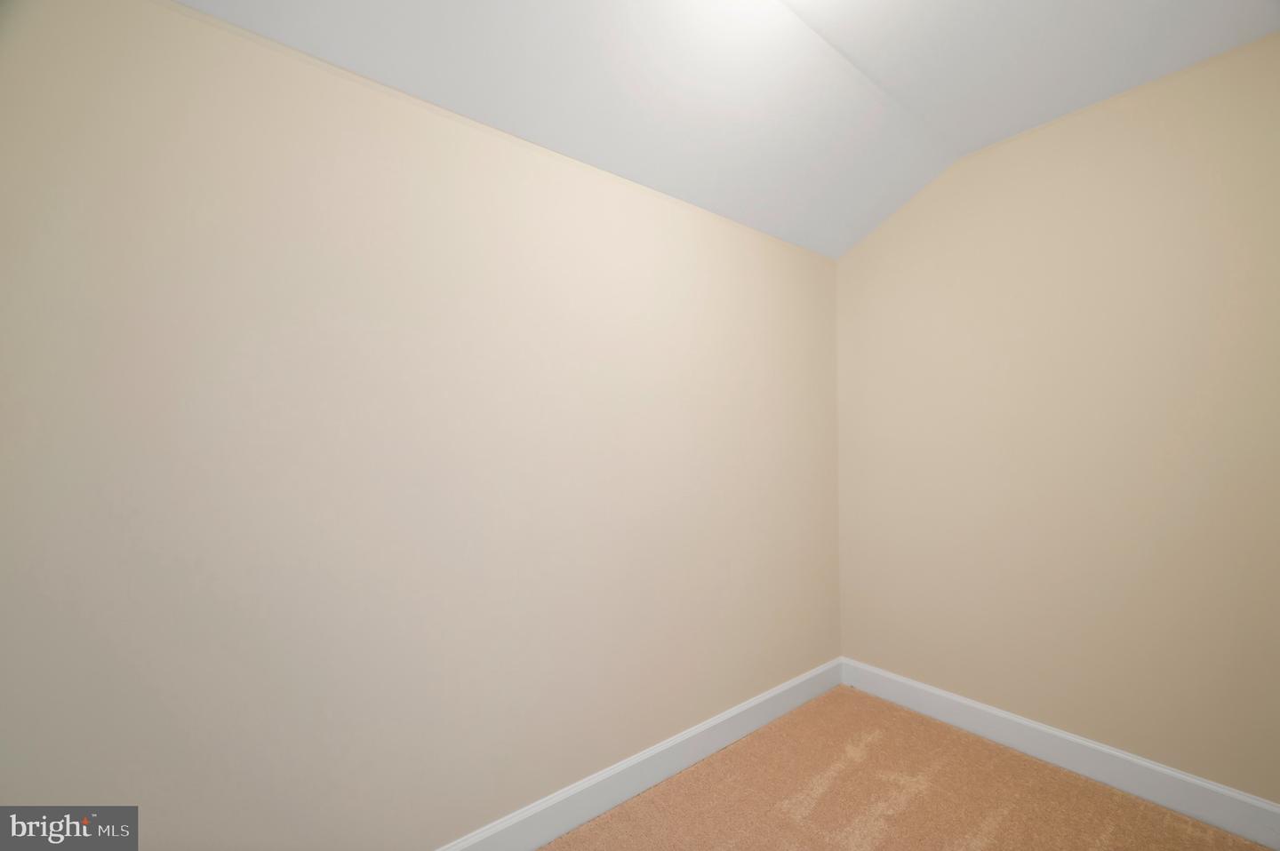 20449 ROSSES POINT CT, ASHBURN, Virginia 20147, 3 Bedrooms Bedrooms, ,3 BathroomsBathrooms,Residential,For sale,20449 ROSSES POINT CT,VALO2094378 MLS # VALO2094378