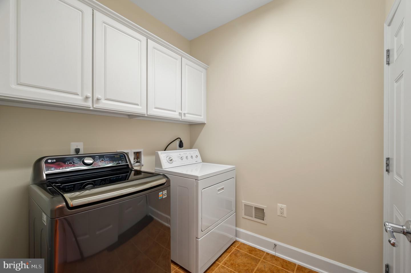 20449 ROSSES POINT CT, ASHBURN, Virginia 20147, 3 Bedrooms Bedrooms, ,3 BathroomsBathrooms,Residential,For sale,20449 ROSSES POINT CT,VALO2094378 MLS # VALO2094378