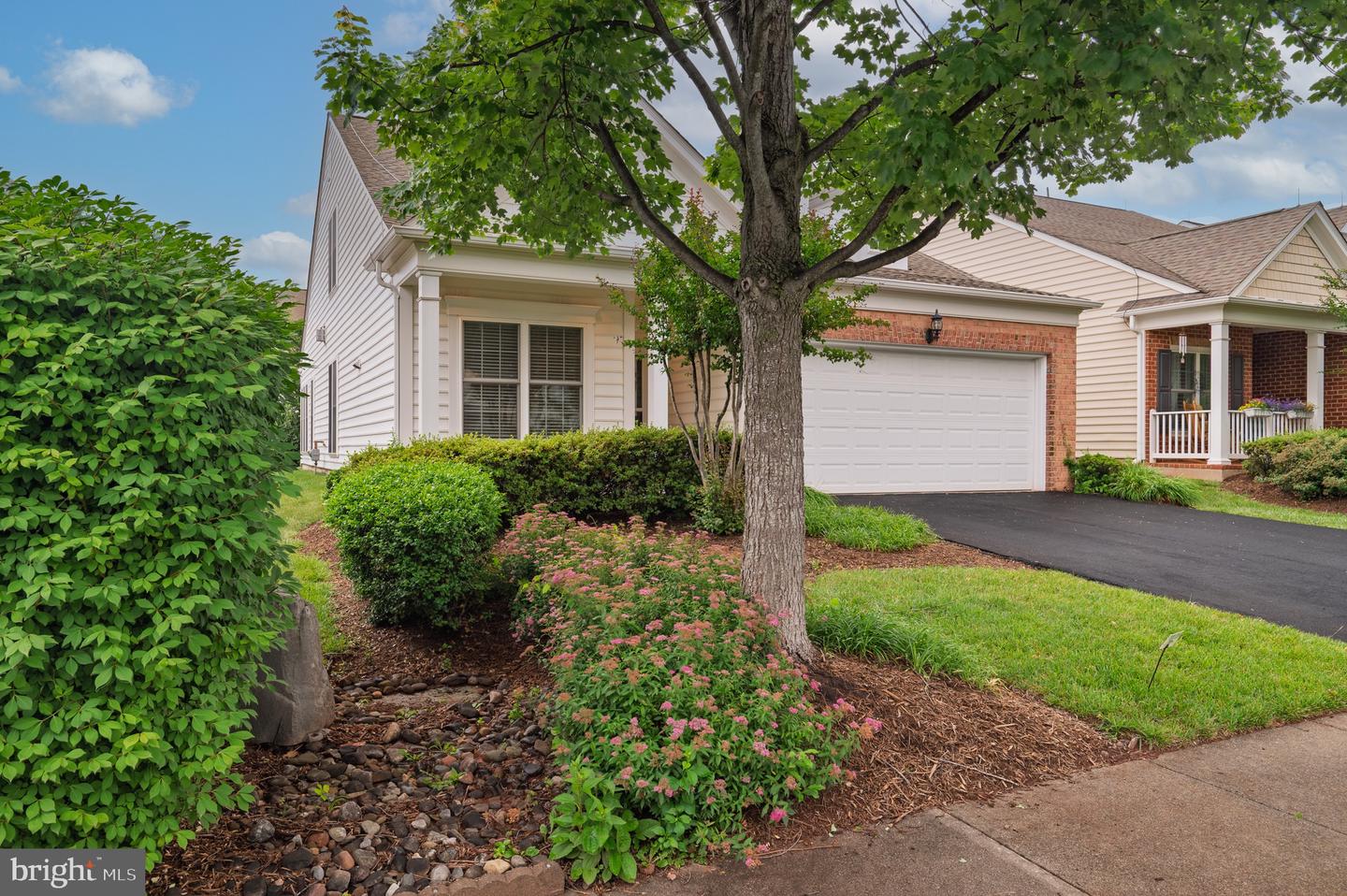 20449 ROSSES POINT CT, ASHBURN, Virginia 20147, 3 Bedrooms Bedrooms, ,3 BathroomsBathrooms,Residential,For sale,20449 ROSSES POINT CT,VALO2094378 MLS # VALO2094378