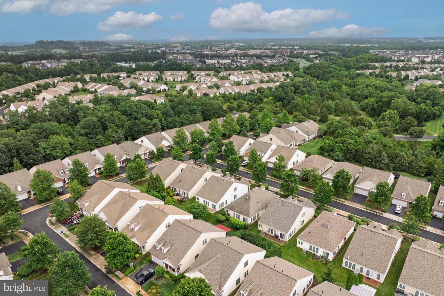 20449 ROSSES POINT CT, ASHBURN, Virginia 20147, 3 Bedrooms Bedrooms, ,3 BathroomsBathrooms,Residential,For sale,20449 ROSSES POINT CT,VALO2094378 MLS # VALO2094378