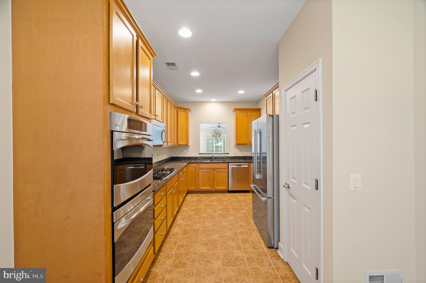20449 ROSSES POINT CT, ASHBURN, Virginia 20147, 3 Bedrooms Bedrooms, ,3 BathroomsBathrooms,Residential,For sale,20449 ROSSES POINT CT,VALO2094378 MLS # VALO2094378