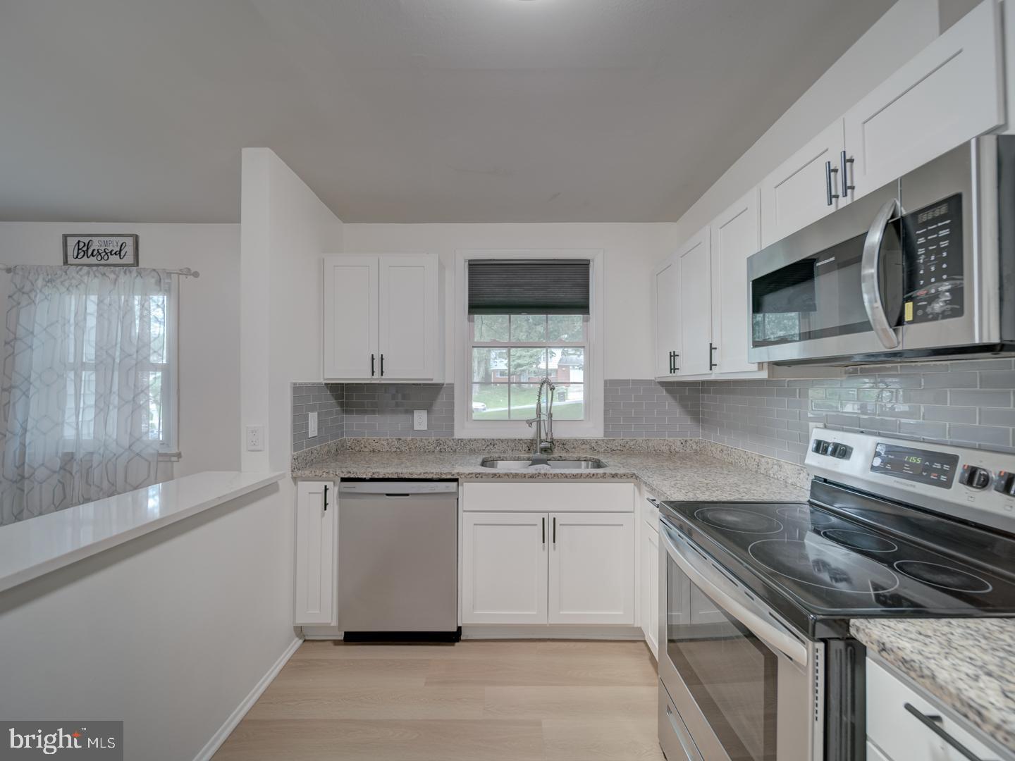 14394 FONTAINE CT, WOODBRIDGE, Virginia 22193, 4 Bedrooms Bedrooms, ,2 BathroomsBathrooms,Residential,For sale,14394 FONTAINE CT,VAPW2093214 MLS # VAPW2093214