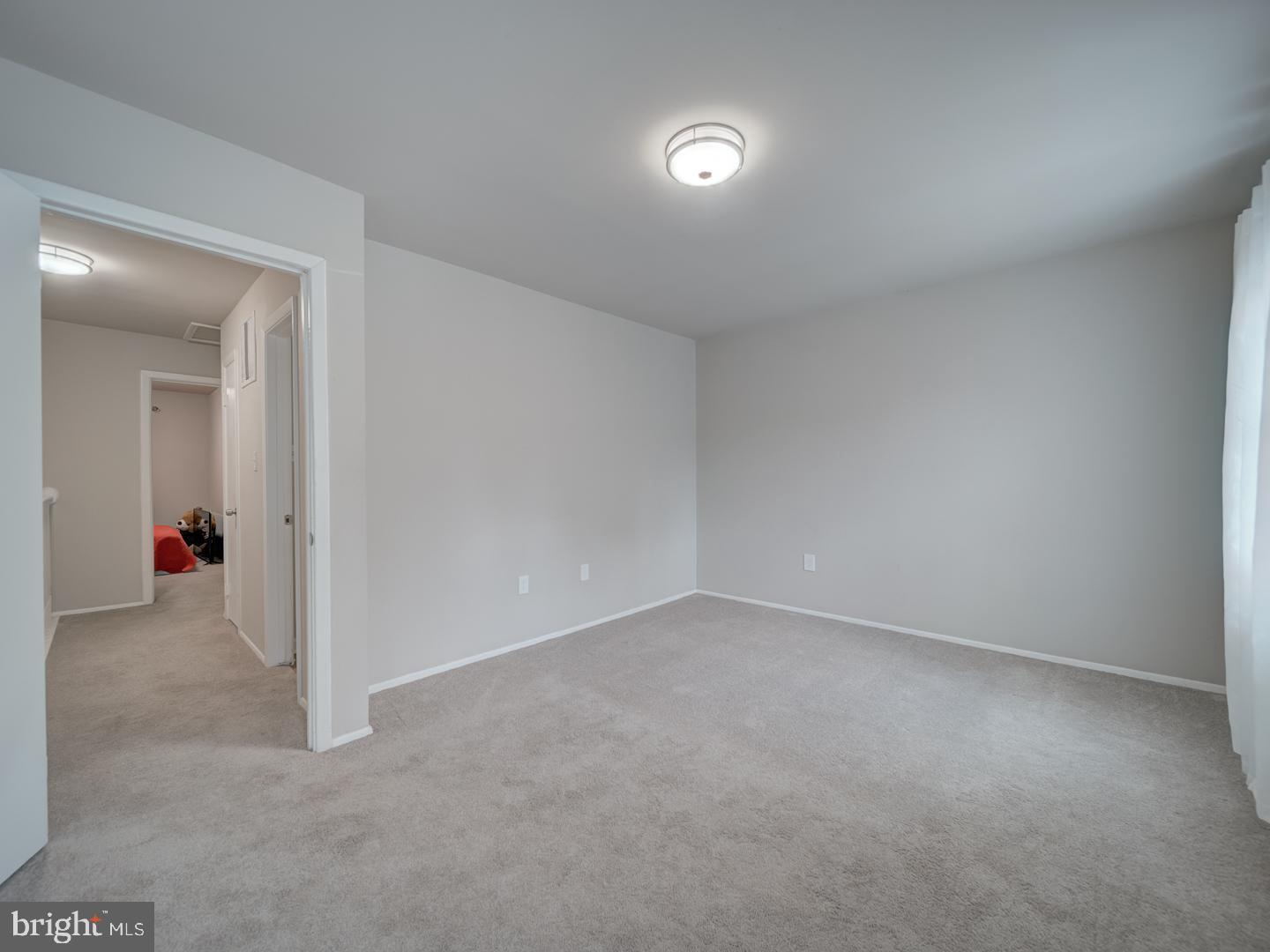 14394 FONTAINE CT, WOODBRIDGE, Virginia 22193, 4 Bedrooms Bedrooms, ,2 BathroomsBathrooms,Residential,For sale,14394 FONTAINE CT,VAPW2093214 MLS # VAPW2093214