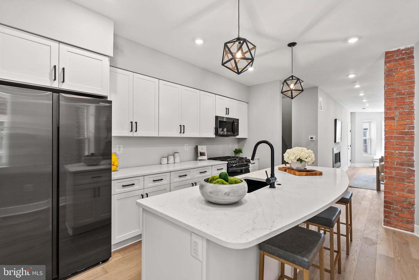 26 TODD PL NE #1, WASHINGTON, District Of Columbia 20002, 4 Bedrooms Bedrooms, ,2 BathroomsBathrooms,Residential,For sale,26 TODD PL NE #1,DCDC2198268 MLS # DCDC2198268